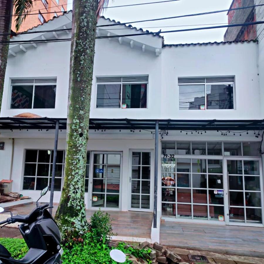 Hotel Casa Las Palmas 메딜린 외부 사진